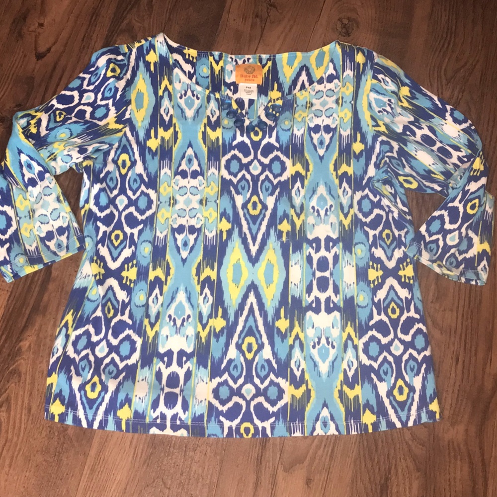 Vibrant Blue & Yellow Ikat Print Blouse RUBY RD. Medium beautiful